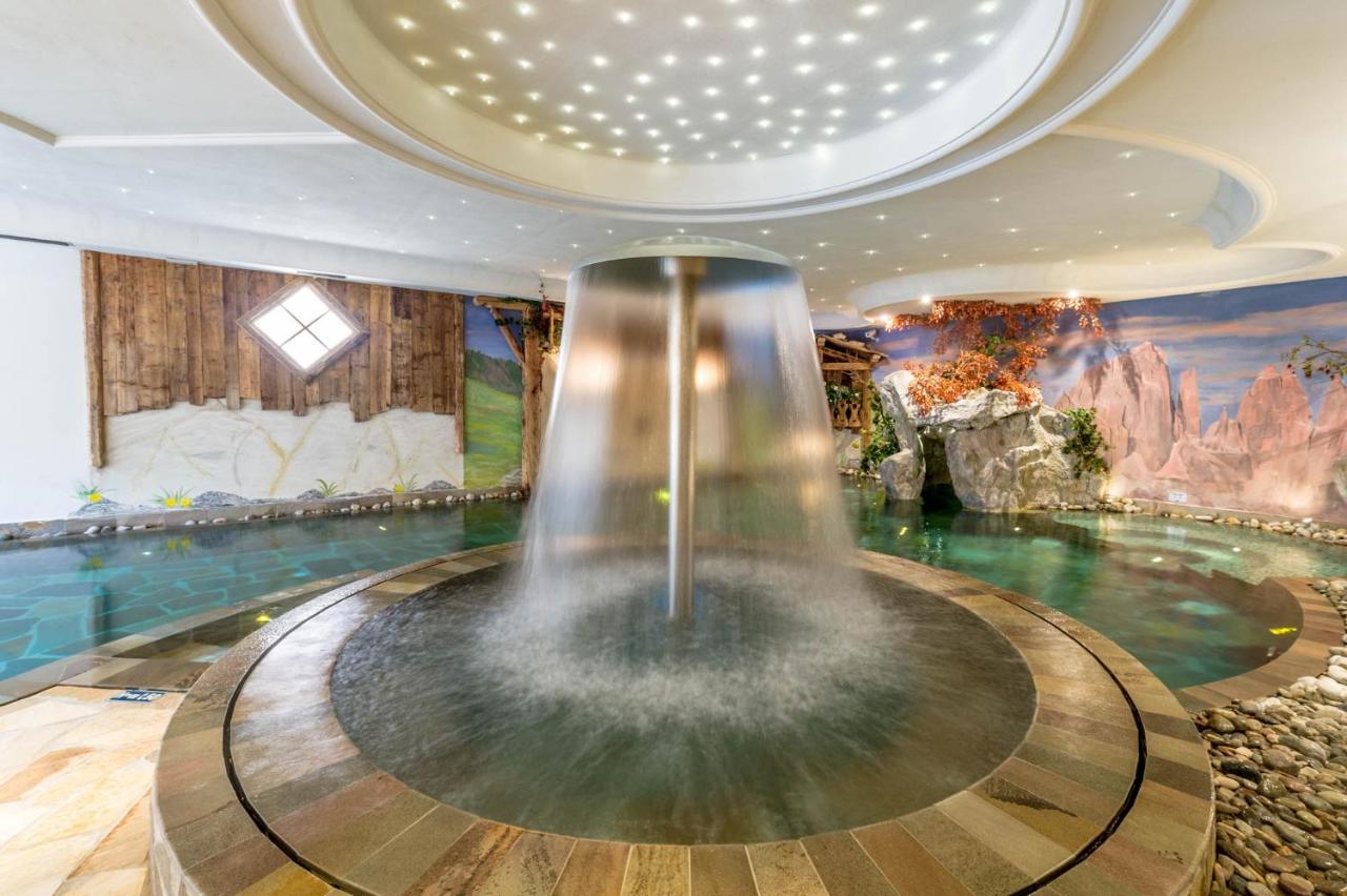 Park Hotel Sport 안달로 외부 사진